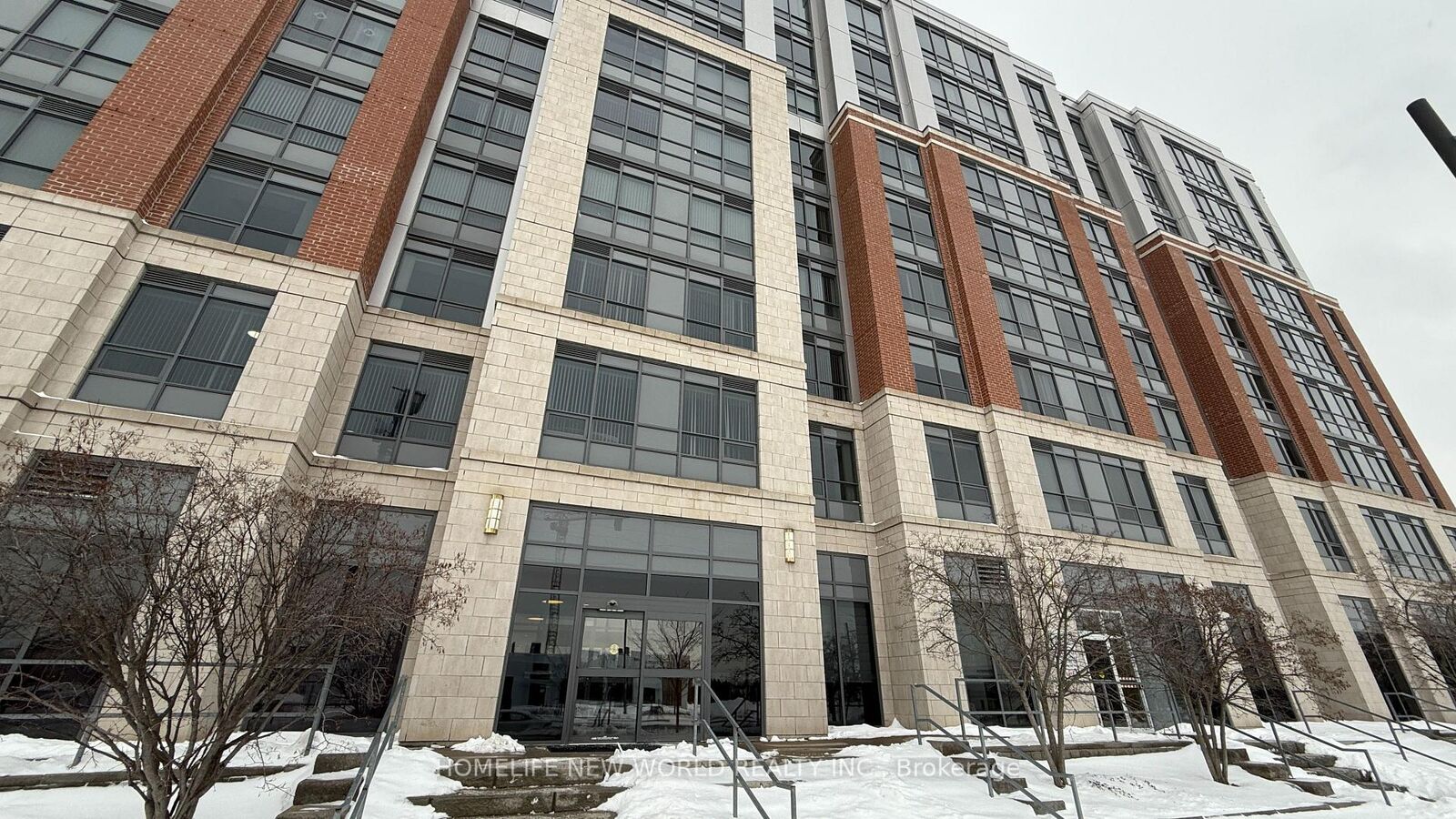Property Photo: 11211 Yonge Street 283 ON L4S 0E9