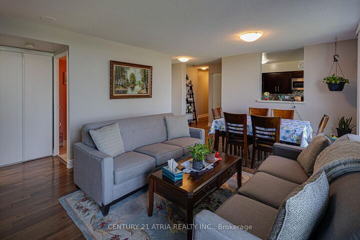 Property Photo: 3077 Weston Road 606 ON M9M 3A1