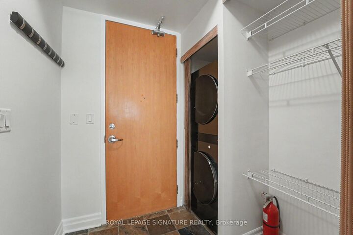 Property Photo: 70 Alexander Street 406 ON M4Y 3B6