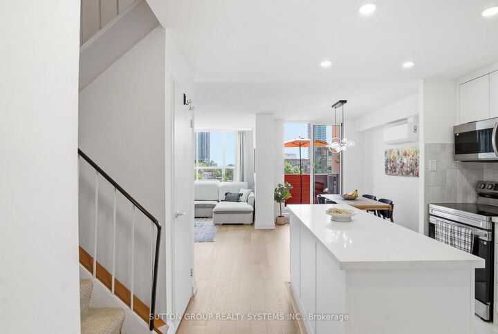Property Photo: 60 Southport Street 304 ON M6S 3N4