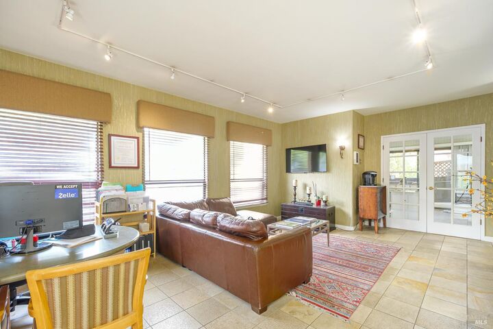 Property Photo: 2022 4th Street CA 94901