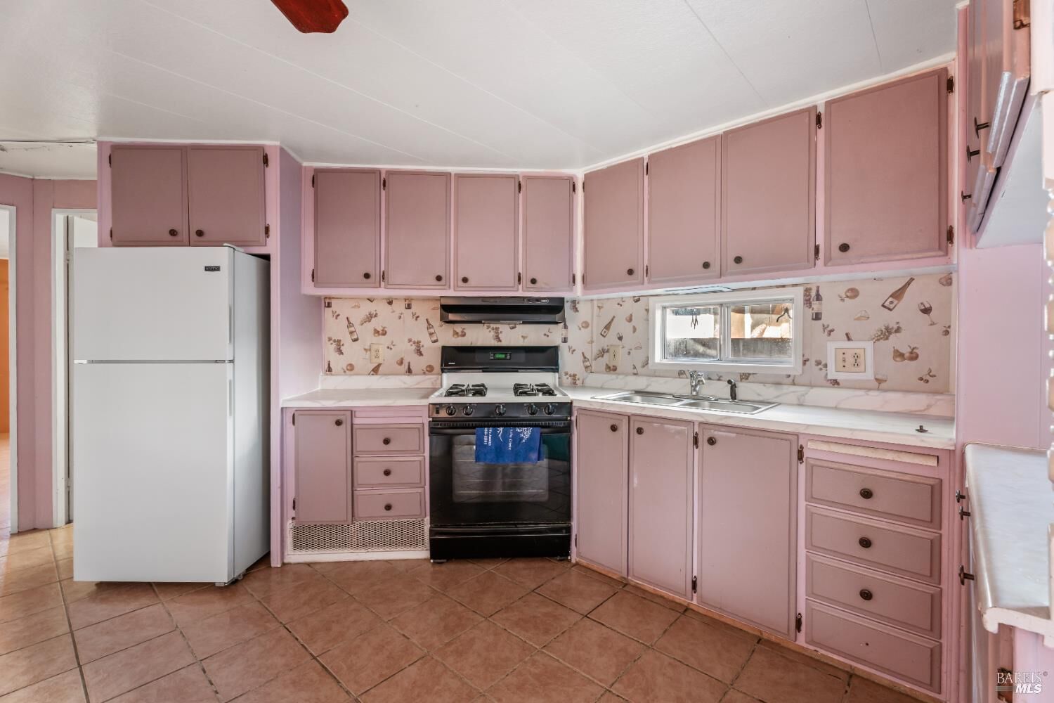 Property Photo: 4080 Burke Hill Drive 4 CA 95482