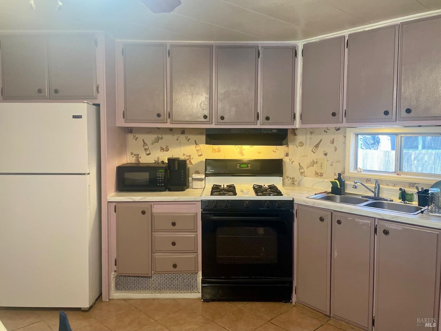 Property Photo:  4080 Burke Hill Drive 4  CA 95482 