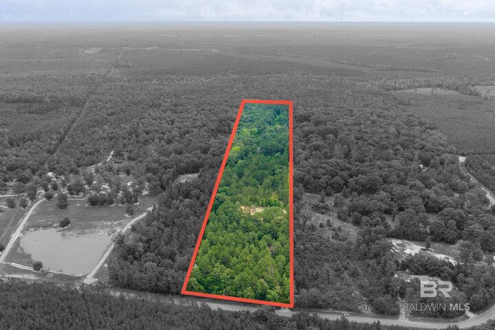 Property Photo: 40140 Dogwood Fork Road AL 36507