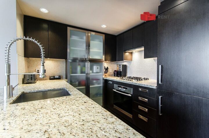 Property Photo:  1055 Richards Street 1603  BC V6B 0C2 