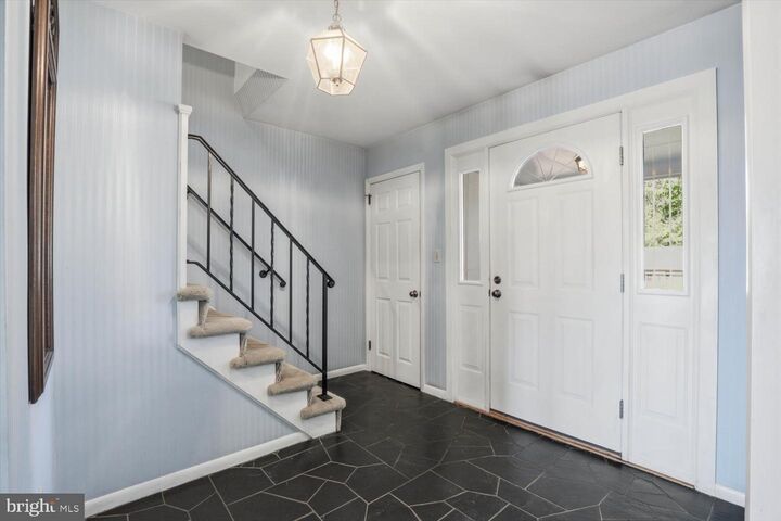 Property Photo: 387 Yorktowne Road PA 17033