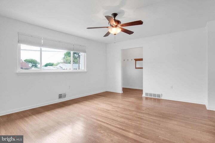 Property Photo:  13 Rockaway Drive  PA 17011 