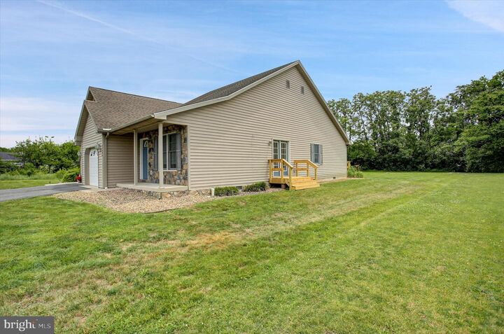 Property Photo: 11496 Williamsport Pike PA 17225
