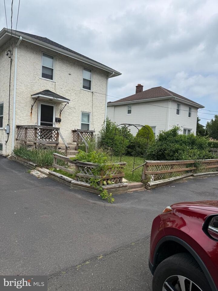 Property Photo:  2240 College Avenue  PA 19020 