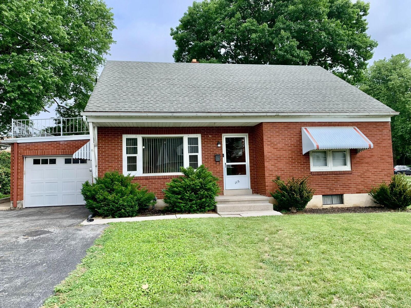 Property Photo:  115 E Pershing Avenue  PA 17042 