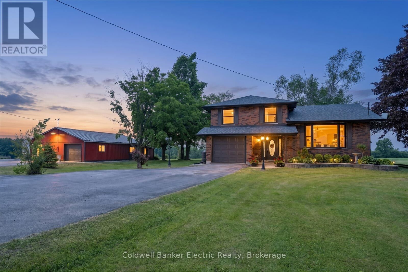 Property Photo:  469 Yankee Line  ON K0L 2W0 