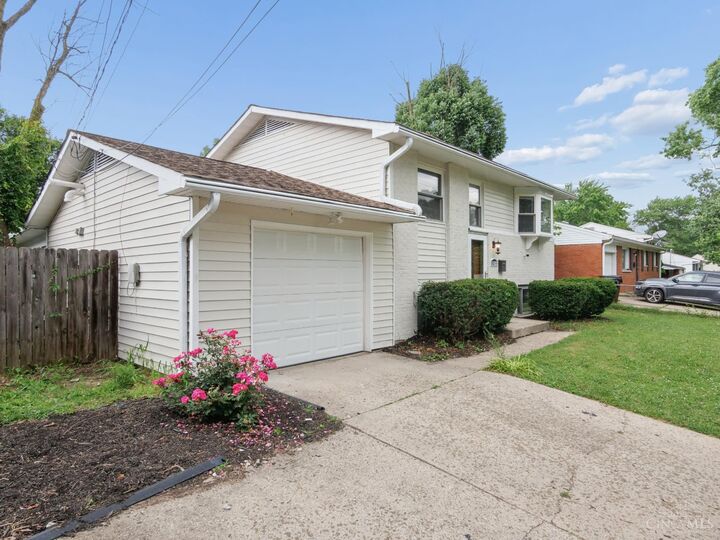 Property Photo:  11623 Kenn Road  OH 45240 