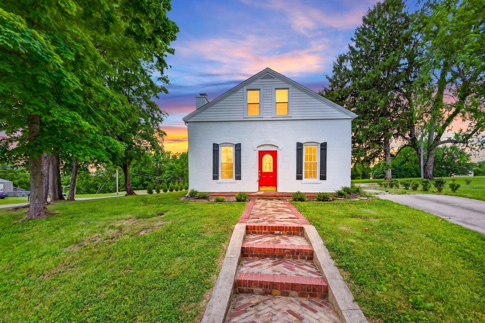 Property Photo:  1804 Pleasantville Road  OH 43130 