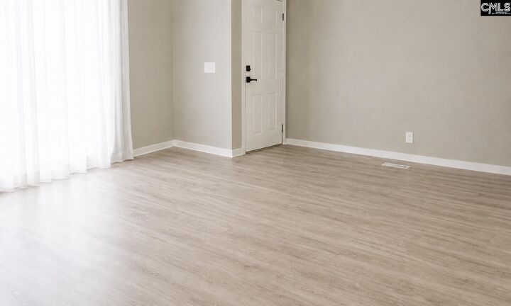Property Photo: 150 Crestwood Arch SC 29073