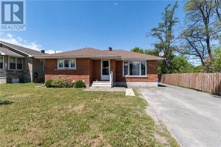 3341 Falconbridge Highway — photo 1