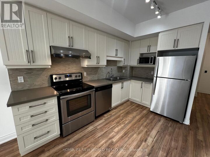 Property Photo:  38 Cedarland Drive 603  ON L6G 0H3 