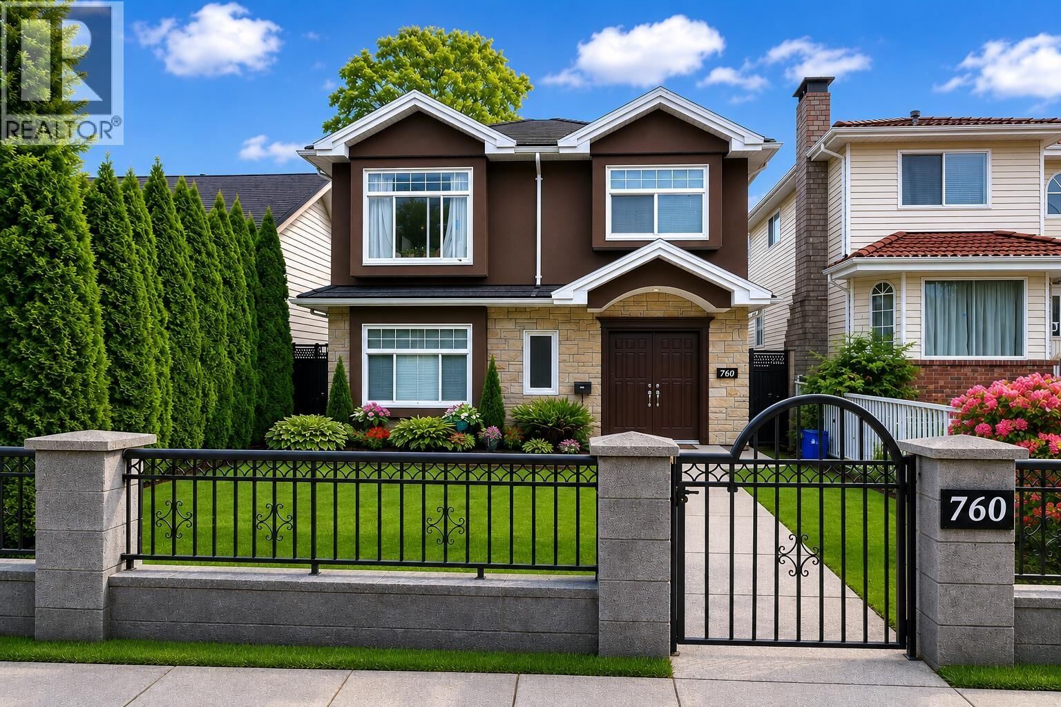 Property Photo:  760 East 49th Avenue  BC V5W 2H4 