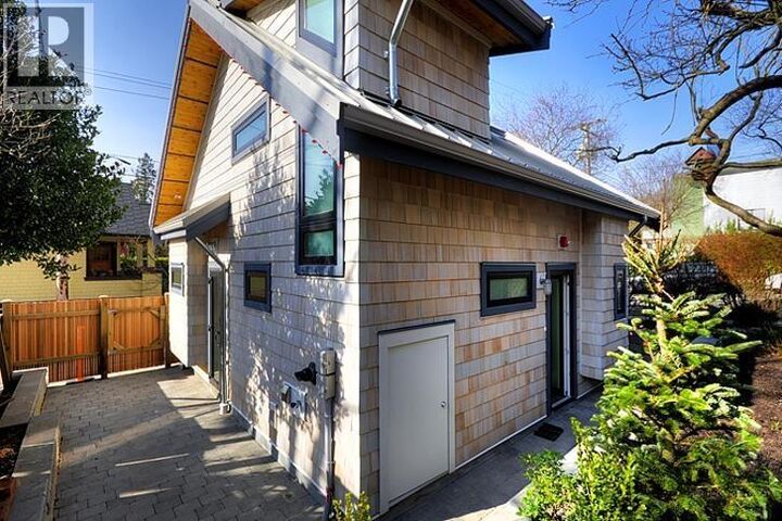 Property Photo:  3608 West 30th Avenue  BC V6S 1W8 