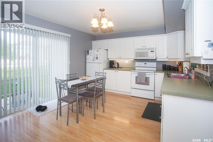 Property Photo:  163 670 Kenderdine Road  SK S7N 4W5 