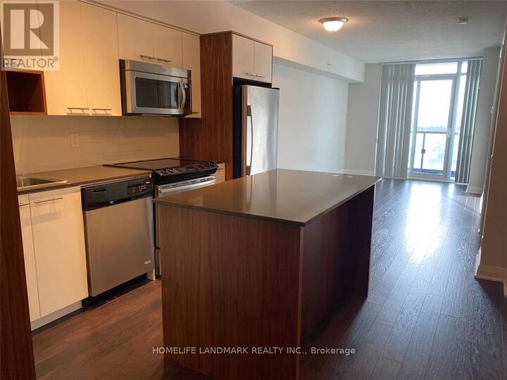 Property Photo:  5 Valhalla Inn Road 1609  ON M9B 0B1 