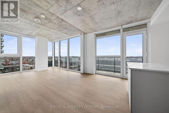 Property Photo:  1360 Carling Avenue 2307  ON K1Z 0E4 