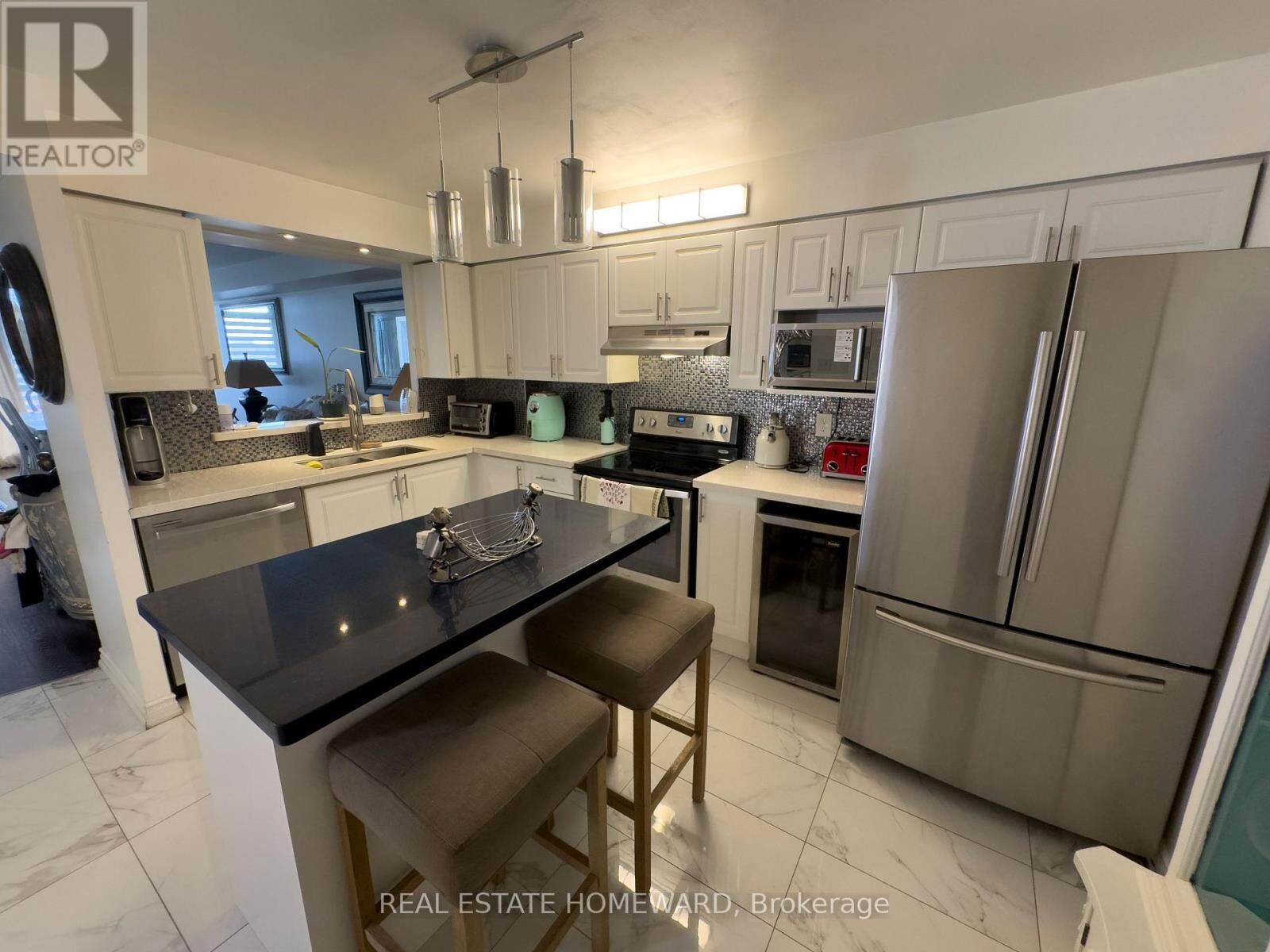Property Photo:  4727 Sheppard Avenue East 708  ON M1S 5B3 