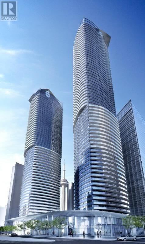 Property Photo:  14 York Street 4010  ON M5J 0B1 