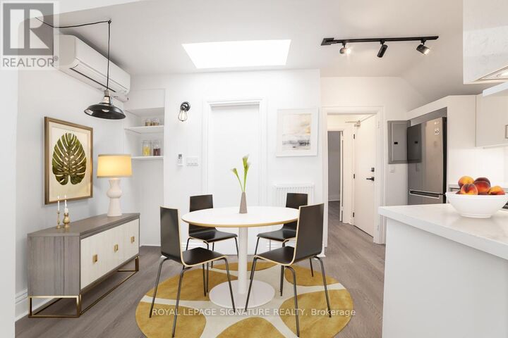 Property Photo:  28 Beatrice Street 3rd Floor  ON M6J 2T3 