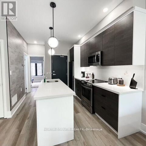 Property Photo:  271 Ontario Street 2  ON M5A 2V6 