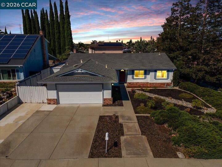 Property Photo: 1001 Brighton Court CA 94509