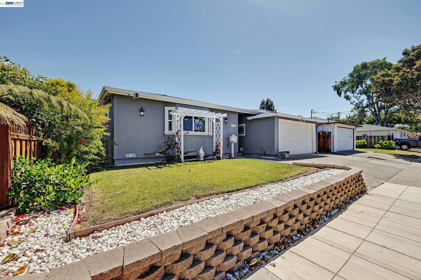Property Photo:  30532 Carroll Ave  CA 94544 