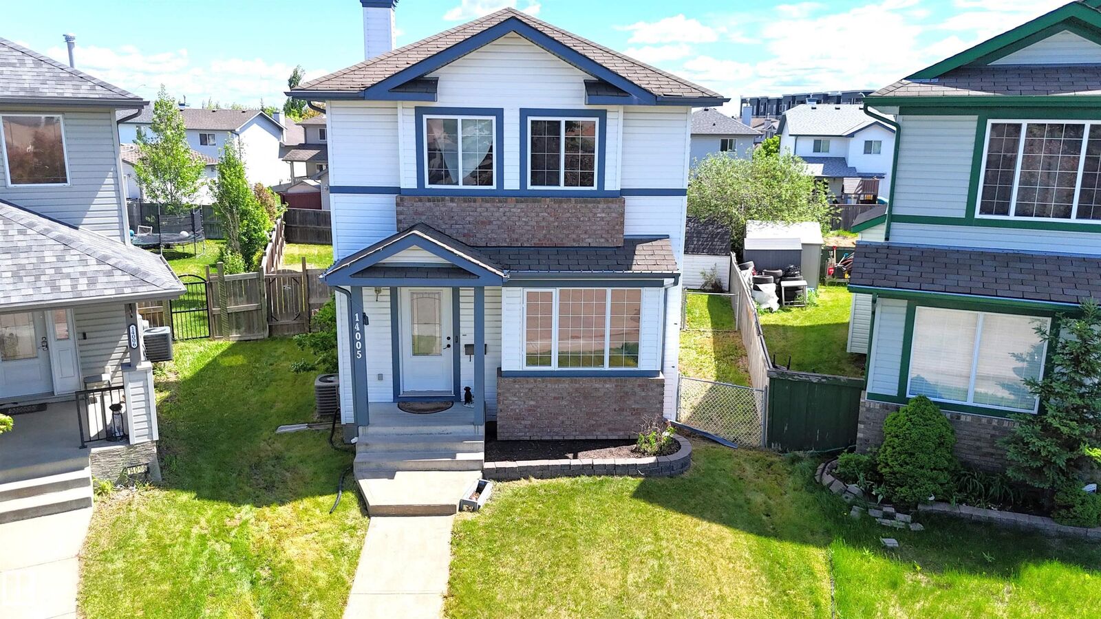 Property Photo:  14005 158A Avenue NW  AB T6V 1V7 