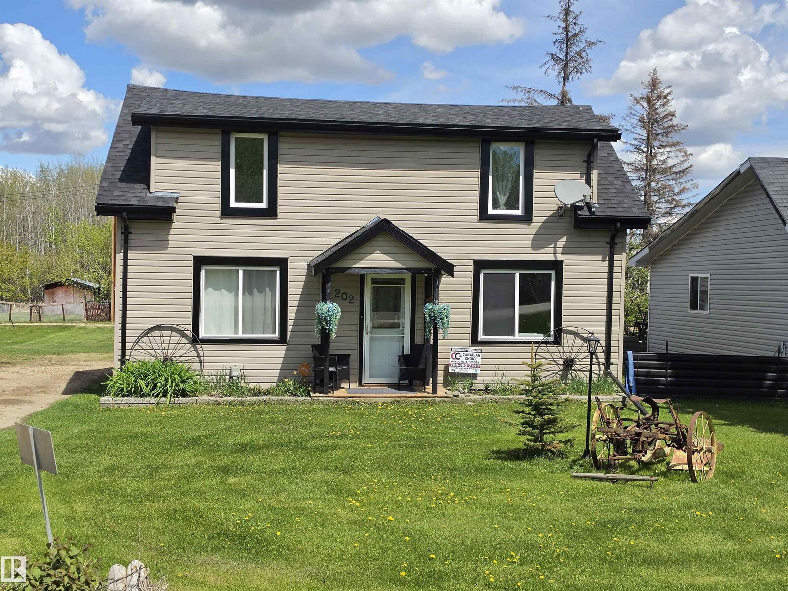 Property Photo:  56102 Rge Road 53  AB T0E 0J0 