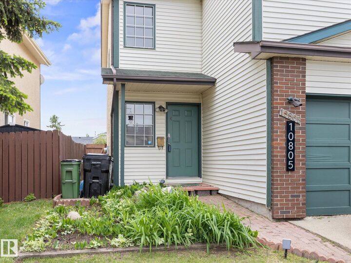 Property Photo: 10805 20 Avenue NW AB T6J 5W5