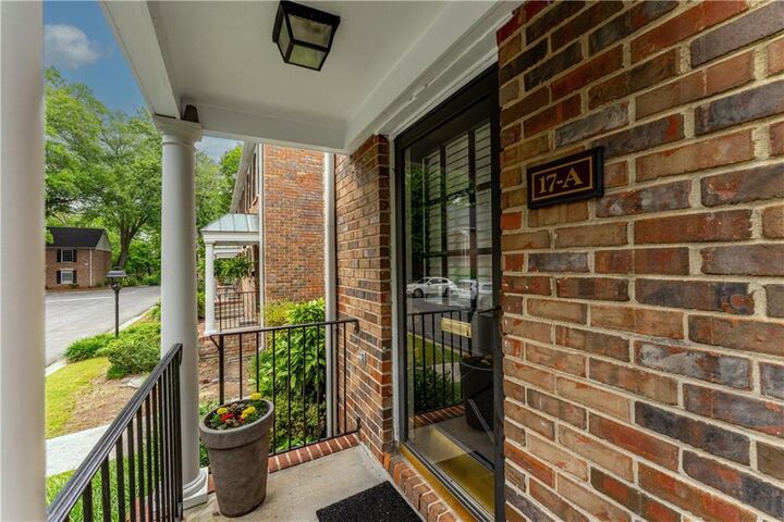 Property Photo:  6700 Roswell Road 17A  GA 30328 