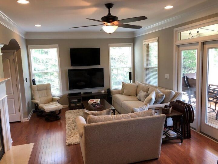 Property Photo: 2016 Manchester Way GA 30075
