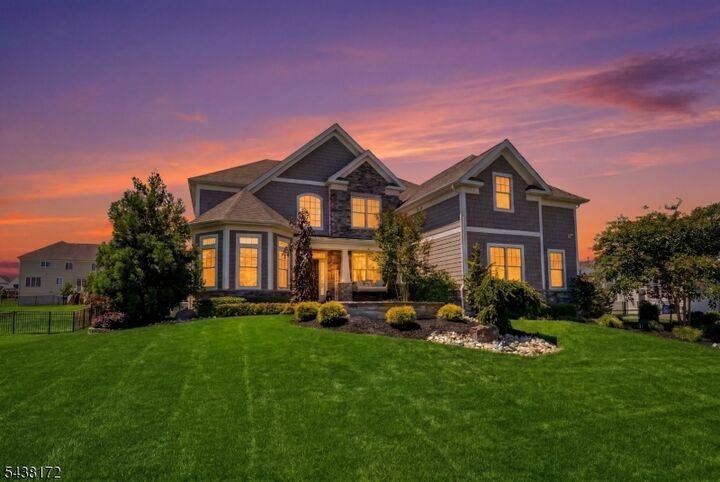 Property Photo:  18 Waterford Way  NJ 07738 