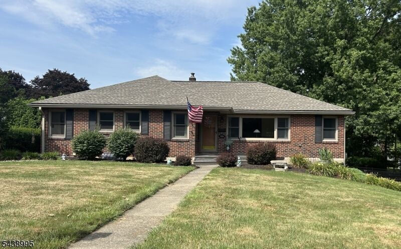 Property Photo:  106 Liggett Blvd  NJ 08865 