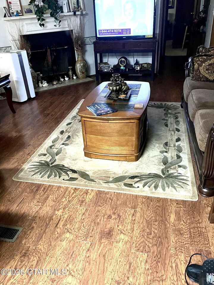 Property Photo:  246 Jim Griffin Road S  MS 39773 