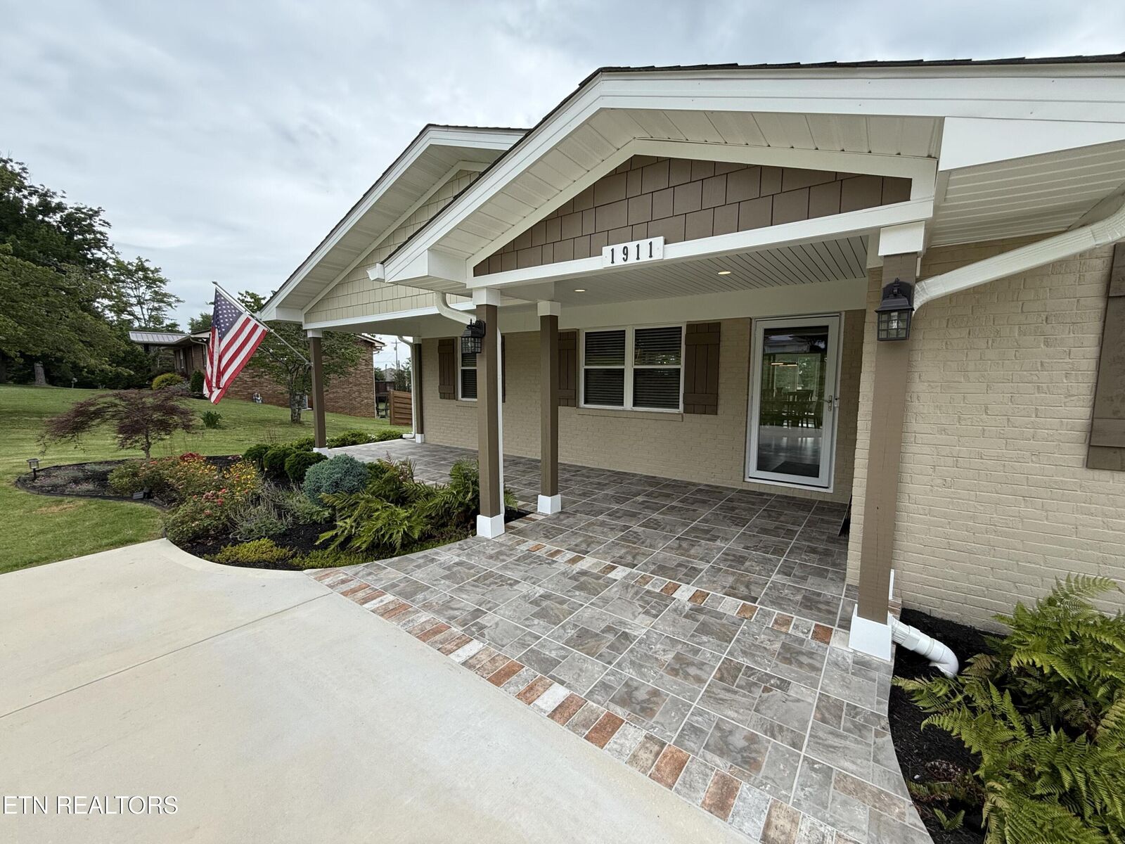 Property Photo:  1911 Smoky View  TN 37801 
