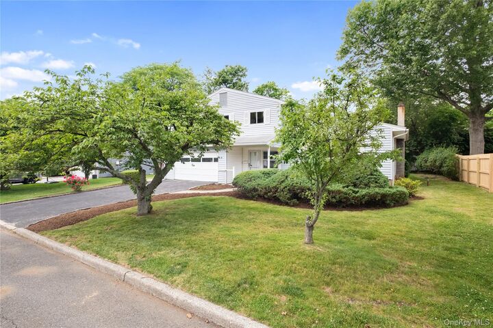 Property Photo:  26 Southern Road  NY 10530 