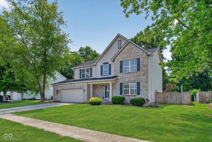 Property Photo:  1419 Keensburg Court  IN 46228 