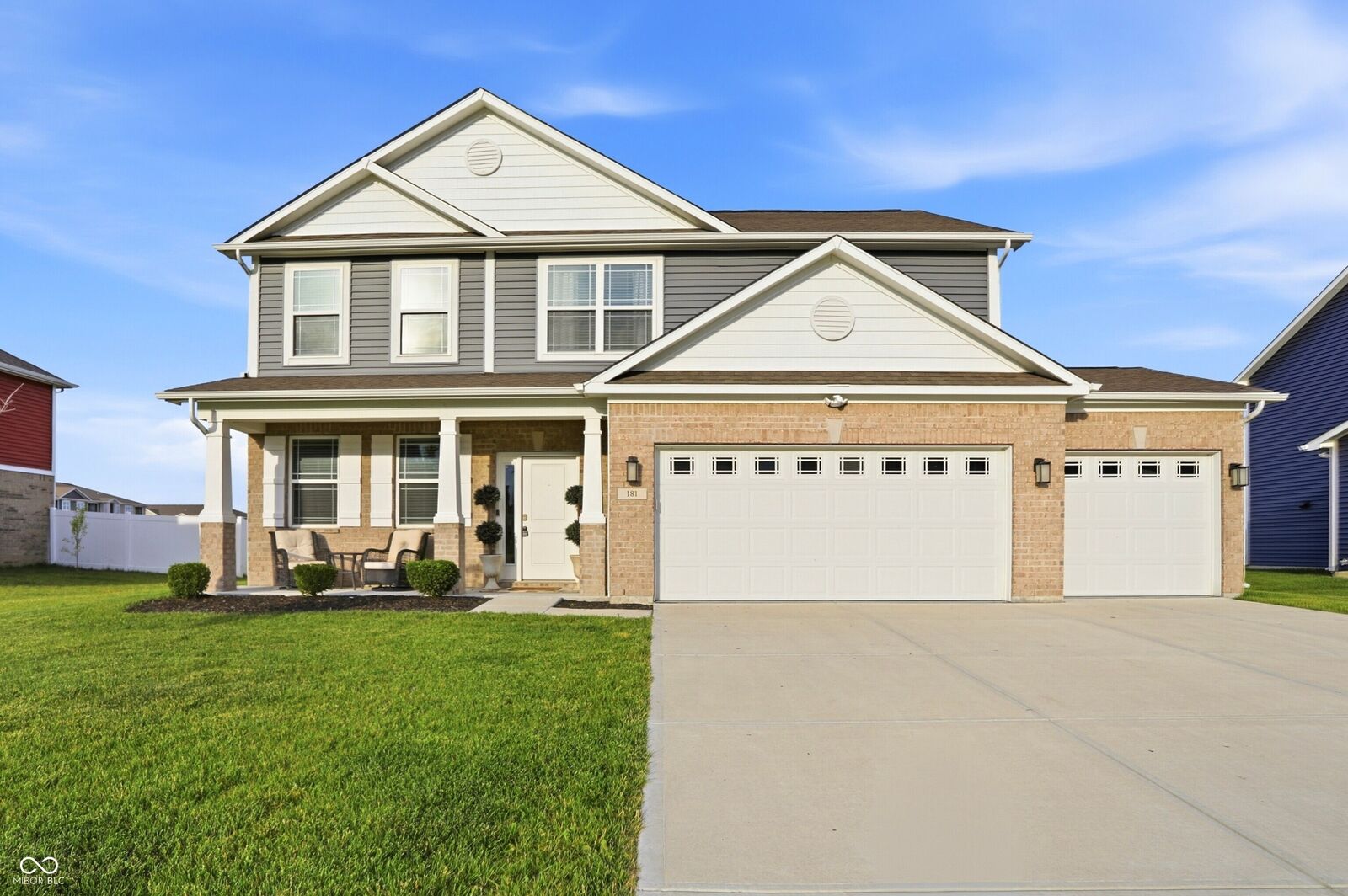 Property Photo:  181 Thorpe Drive  IN 46184 