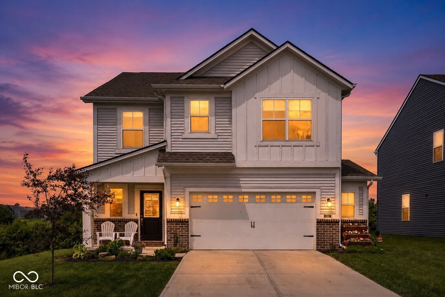 Property Photo: 930 Lexham Court IN 46122