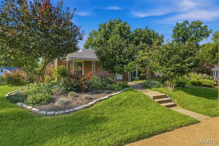 Property Photo: 8412 Old Bonhomme Road MO 63132