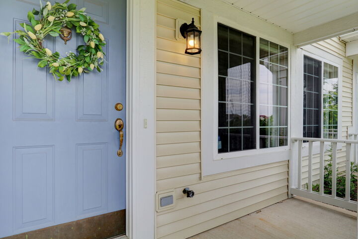 Property Photo: 39712 N Warren Lane IL 60083