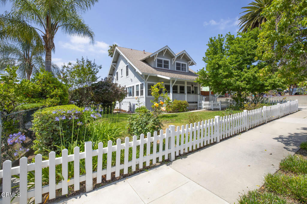 Property Photo: 2330 Yosemite Drive CA 90041
