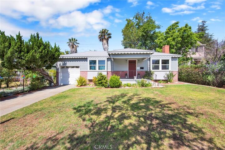 Property Photo: 269 N Alta Vista CA 91016