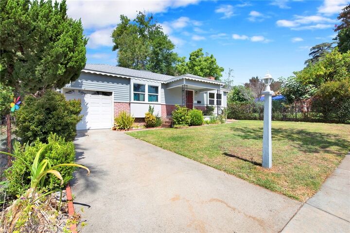 Property Photo:  269 N Alta Vista  CA 91016 