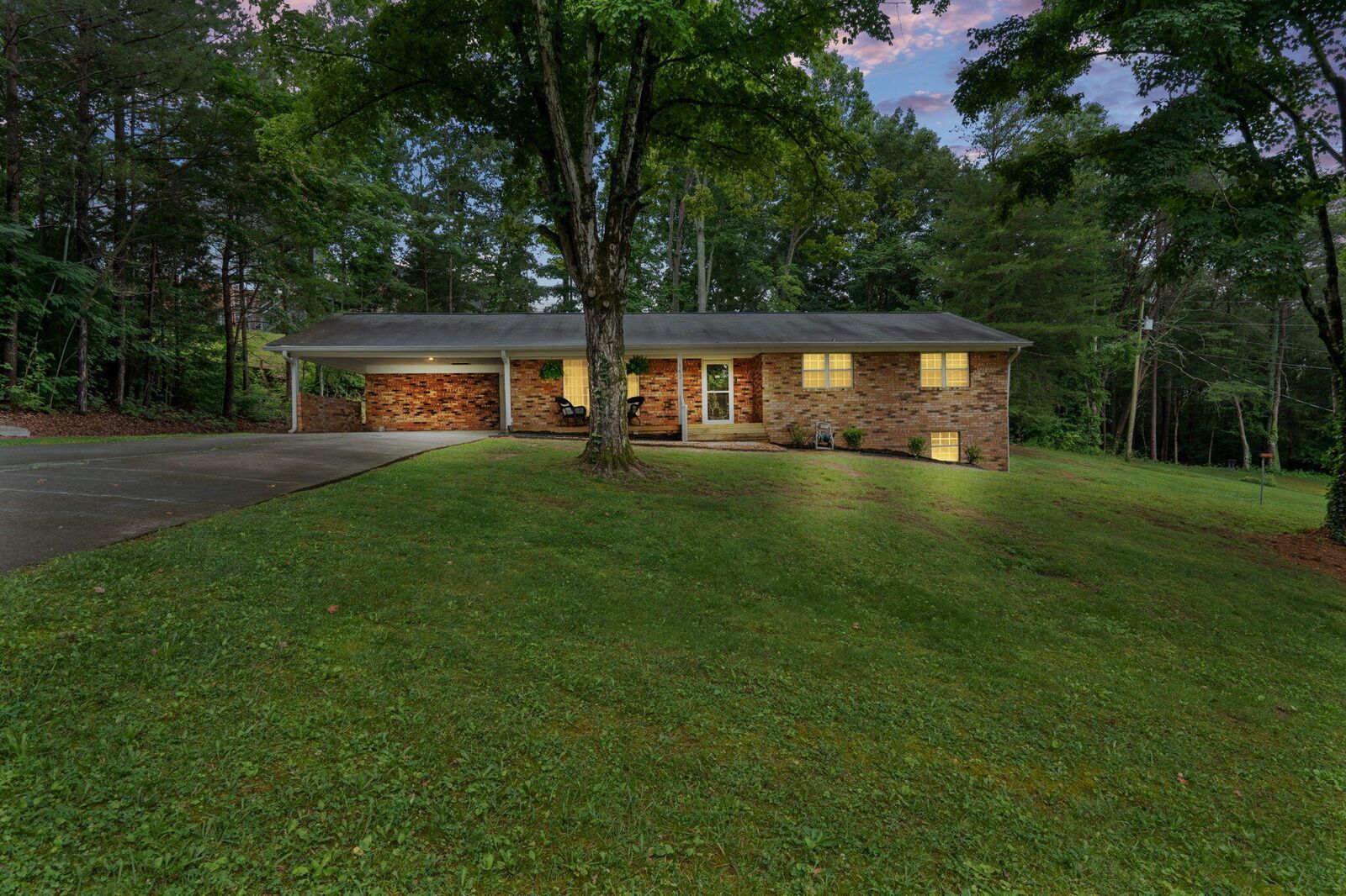 Property Photo:  142 NW Kimberly Drive NW  TN 37312 